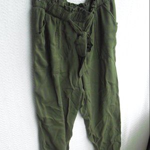 4Sale! Rue 21 Olive Jogger M